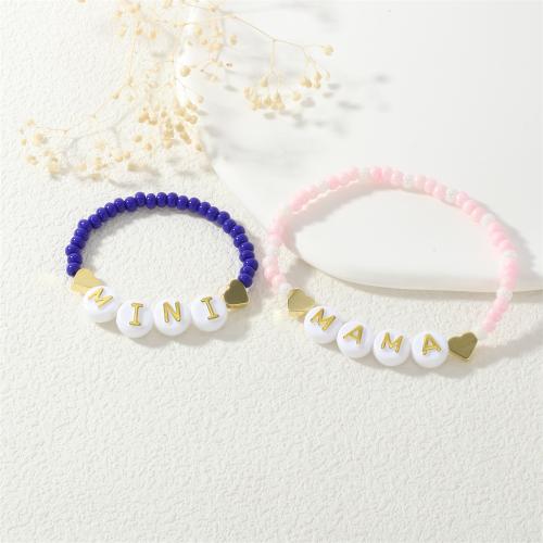 Bracelets en laiton, avec verre & résine, Placage de couleur d'or, styles différents pour le choix & pour femme, plus de couleurs à choisir, protéger l'environnement, sans nickel, plomb et cadmium, Vendu par PC