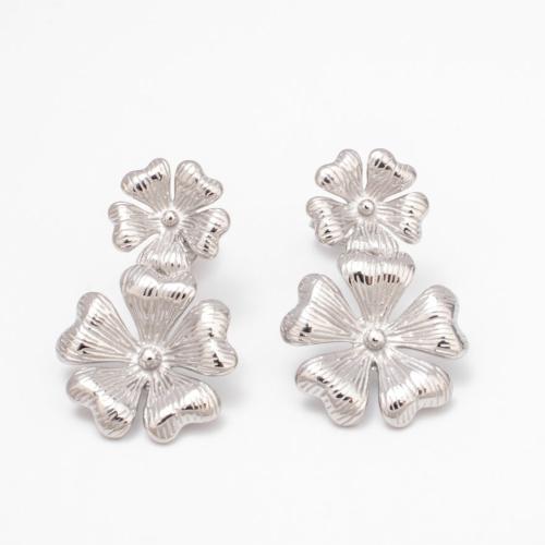 Stainless Steel Stud Earrings 304 Stainless Steel Flower Vacuum Ion Plating fashion jewelry & for woman Sold By Pair