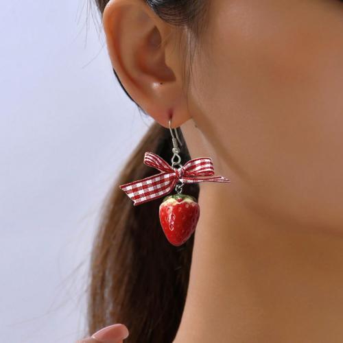 Boucle d'oreille bijoux acrylique, avec tissu, fraise, Placage, pour femme, rouge, protéger l'environnement, sans nickel, plomb et cadmium, Vendu par paire