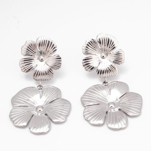 Stainless Steel Stud Earrings 304 Stainless Steel Flower Vacuum Ion Plating fashion jewelry & for woman Sold By Pair