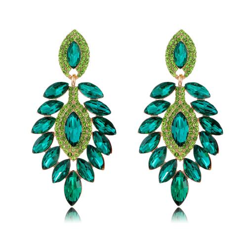 Zinc Alloy Stud Earring with Glass Rhinestone fashion jewelry & for woman & with rhinestone Sold By Pair