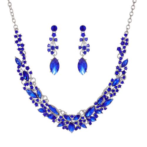 Zinc Alloy Jewelry Sets Stud Earring & necklace with Glass Rhinestone with 5cm extender chain 2 pieces & fashion jewelry & for woman & with rhinestone Length 45 cm Sold By Set