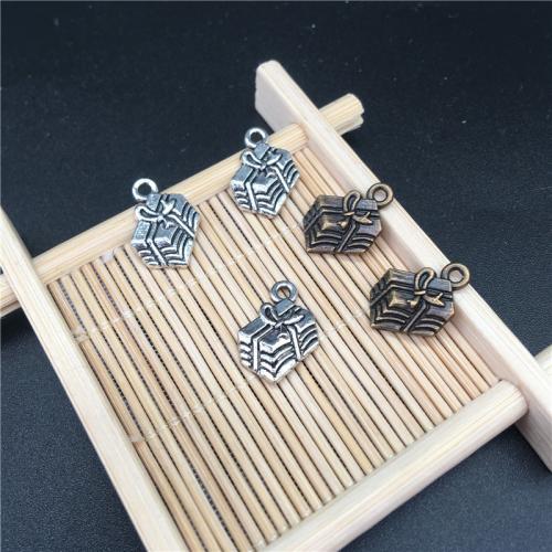 Zinc Alloy Pendants gift shape plated DIY Sold By Bag