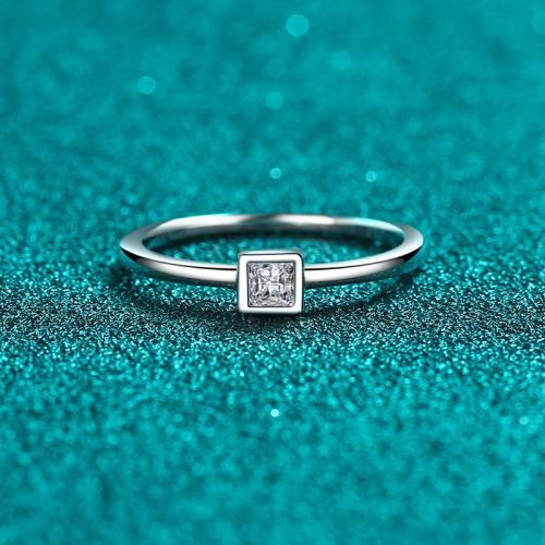 925 Sterling Silver Finger Ring, s Moissanite (razdvojba), Trg, različite veličine za izbor & za žene, Rupa:Približno 2mm, Veličina:4-10, Prodano By PC