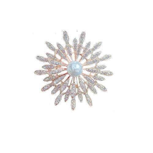 Zinc Alloy Brocher, med Plastic Pearl, for kvinde & med rhinestone, gylden, 65x65mm, Solgt af PC