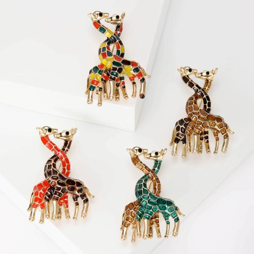 Zinc Alloy Brocher, Deer, mode smykker & for kvinde & emalje, flere farver til valg, 48x32mm, Solgt af PC