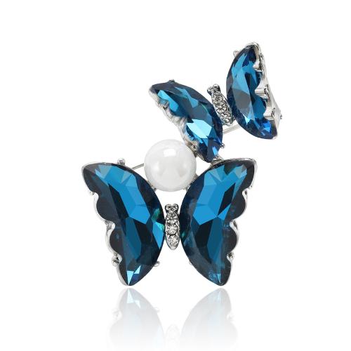 Zinc Alloy Brocher, med Plastic Pearl, Butterfly, for kvinde & med rhinestone, flere farver til valg, 37x32mm, Solgt af PC