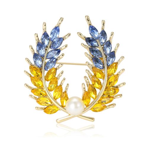 Zinc Alloy Brooches with Plastic Pearl for woman & with rhinestone Sold By PC