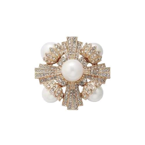 Zinklegering broches, Zinc Alloy, met Plastic Pearl, voor vrouw & met strass, gouden, 48x48mm, Verkocht door PC