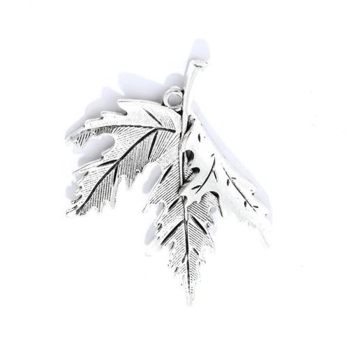 Zink Alloy Leaf Hängen, Maple Leaf, antik silver pläterad, DIY, nickel, bly och kadmium gratis, 55x45mm, Ca 100PC/Bag, Säljs av Bag