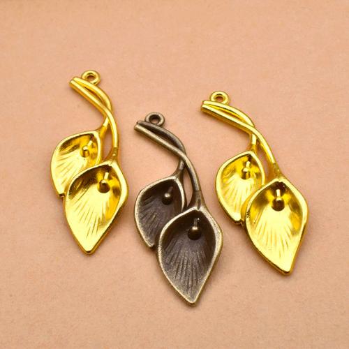 Pendentifs en alliage de zinc, Calla Lily, Placage, DIY, plus de couleurs à choisir, 39x13mm, 100PC/sac, Vendu par sac