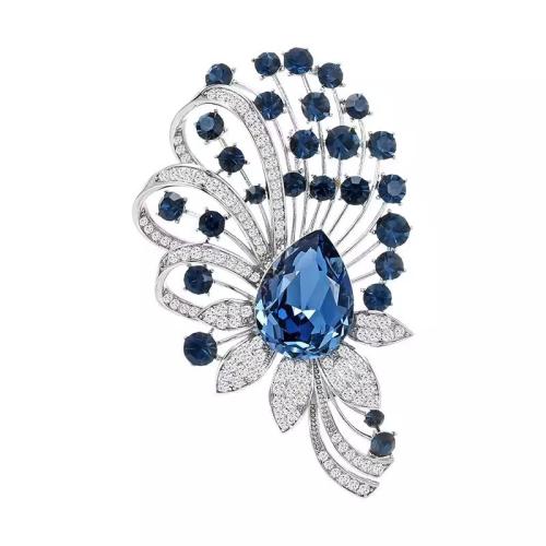 Zinc Alloy Brooches with Crystal for woman & with rhinestone Sold By PC