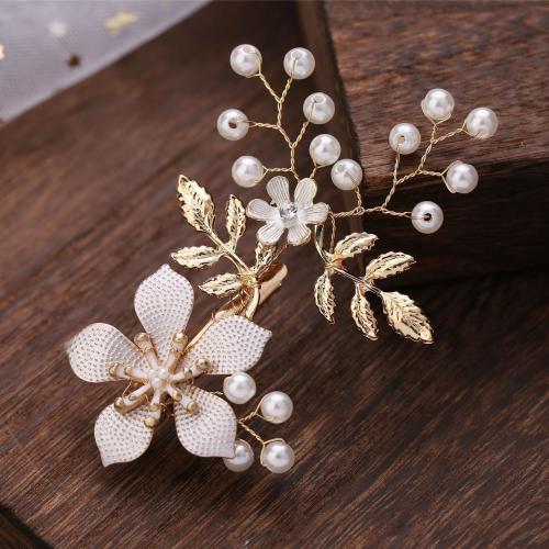 Alligator Hair Clip Zinc Alloy with Plastic Pearl fashion jewelry & for woman golden Sold By PC