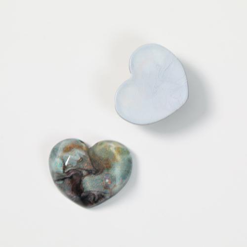 Mobile Phone DIY Decoration Resin Heart Sold By PC