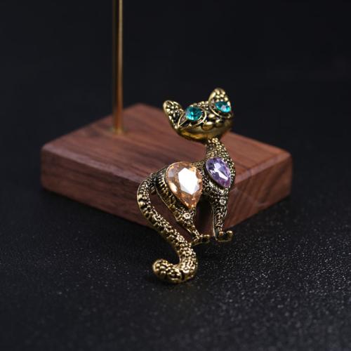 Zinc Alloy Brocher, Cat, guldfarve belagt, for kvinde & med rhinestone, nikkel, bly & cadmium fri, Solgt af PC