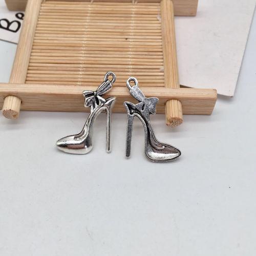 Zinc Alloy Shoes Pendants antique silver color plated DIY Sold By Bag