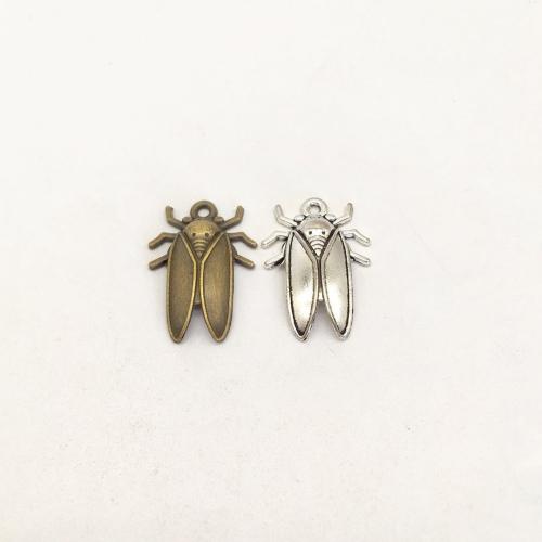 Zinc Alloy Animal Pendants Cicada plated DIY Sold By Bag