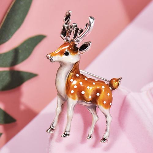 Christmas Brooches Zinc Alloy Christmas Reindeer Christmas Design & for woman & enamel & with rhinestone silver color Sold By PC