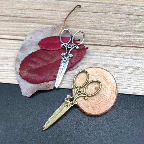 Zinc Alloy Scissors Pendants plated DIY Sold By Bag