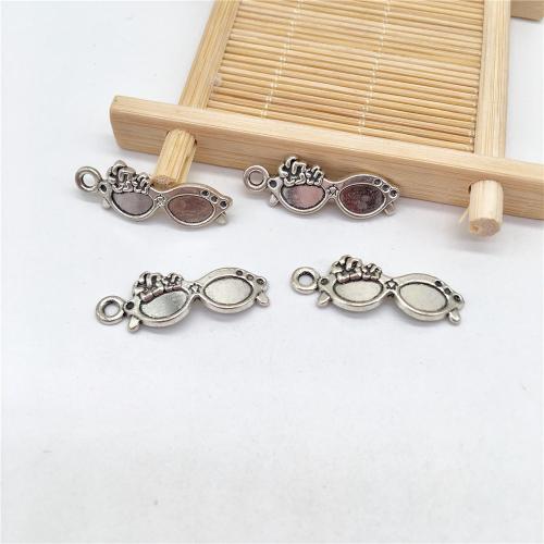 Zinc Alloy Pendants Glasses antique silver color plated DIY Sold By Bag