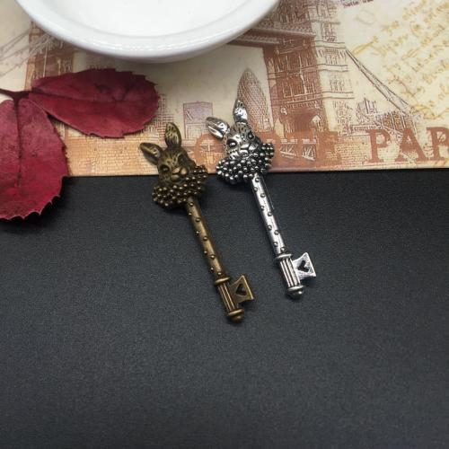 Zinc Alloy Key Pendants plated DIY Sold By Bag