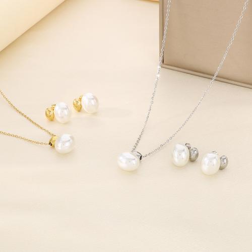 Fashion Stainless Steel Jewelry Sets Stud Earring & necklace 304 Stainless Steel with Shell Vacuum Ion Plating for woman Sold By PC