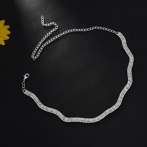 Collier en laiton, avec 25cm chaînes de rallonge, bijoux de mode & pour femme & avec strass, argent, Longueur Environ 30 cm, Vendu par PC