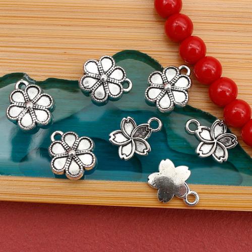 Sinc Alloy Flower Pendants, dath airgid antique plátáilte, DIY & stíleanna éagsúla do rogha, dathanna níos mó le haghaidh rogha, nicil, luaidhe & caidmiam saor in aisce, 100ríomhairí pearsanta/Mála, Díolta De réir Mála