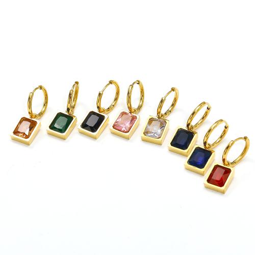 Pendiente de acero de titanio, Partículas de acero, chapado en color dorado, Joyería & micro arcilla de zirconia cúbica, más colores para la opción, 10x28mm, Vendido por Par