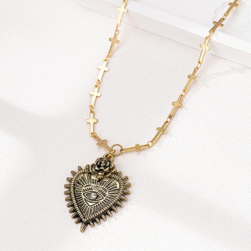 Zinc Alloy smykker halskæde, Heart, forgyldt, Micro Pave cubic zirconia & for kvinde, guld, Solgt af PC