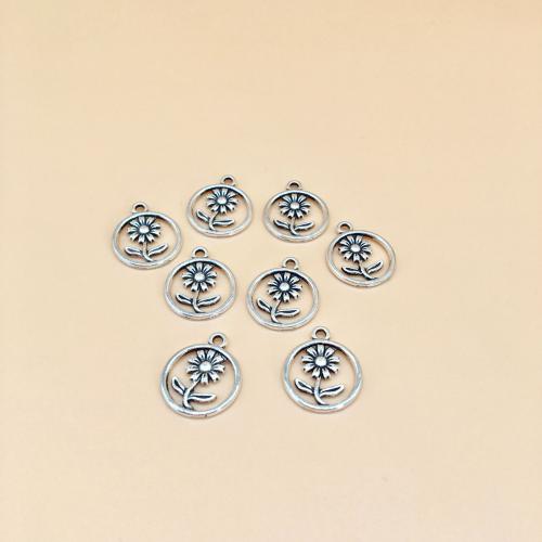 Zinc Alloy Pendants Round antique silver color plated DIY Sold By Bag