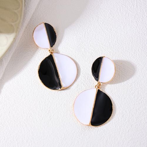 Zinc Alloy Stud Earring plated for woman & enamel white and black Sold By Pair