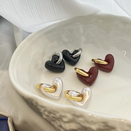 Brass Leverback Earring with Resin Heart fashion jewelry & for woman Sold By Pair