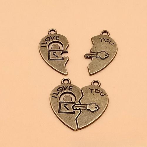 Zinc Alloy Heart Pendler, antik bronze farve forgyldt, du kan DIY, 29x26mm, 100pc'er/Bag, Solgt af Bag