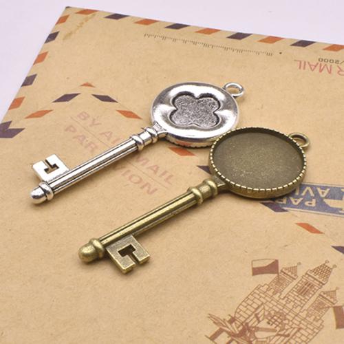 Zinc Alloy Pendant Cabochon Setting Key plated DIY 20mm Sold By Bag