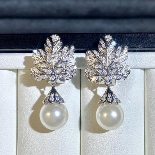 Boucles d'oreilles en laiton zircon cubique pavent, avec perle de plastique, feuille, Placage, bijoux de mode & pavé de micro zircon & pour femme, Vendu par paire