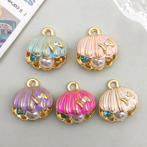 Sinc Alloy cruan Pendants, le Pearl Plaisteacha, Shell, plátáilte, DIY & le rhinestone, dathanna níos mó le haghaidh rogha, 16x17mm, 100ríomhairí pearsanta/Mála, Díolta De réir Mála