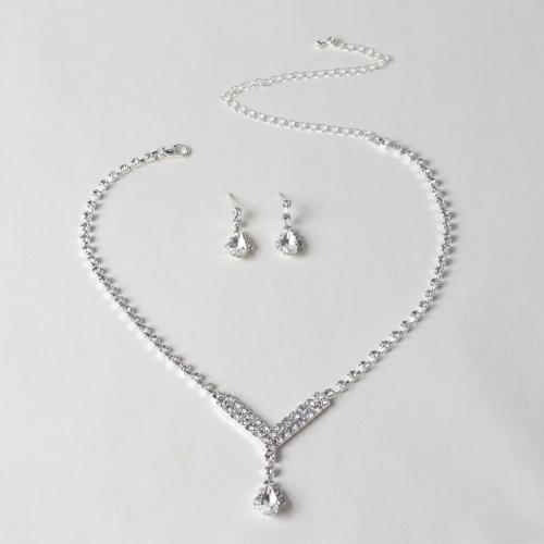 Zinc Alloy Jewelry Sets Stud Earring & necklace plated for woman & with rhinestone silver color Sold By Set