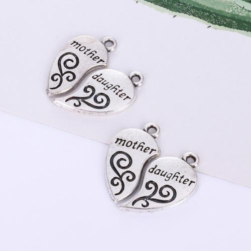 Zinc Alloy Heart Pendants antique silver color plated DIY 27mm Sold By Bag