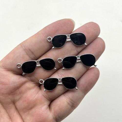 Colgantes de esmalte de la aleación del cinc, aleación de zinc, Gafas, chapado en color de plata antigua, Bricolaje & 1/1 aro, 32x12mm, 100PCs/Bolsa, Vendido por Bolsa