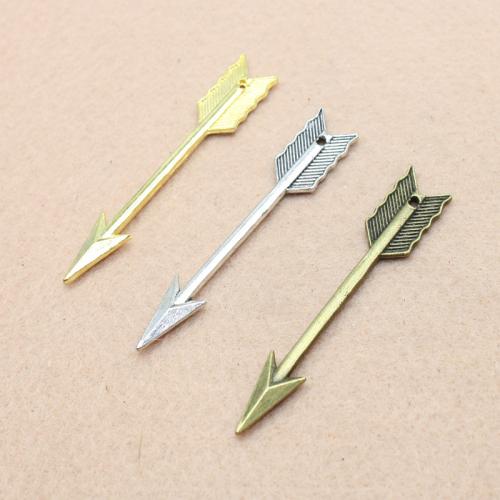 Sinc Alloy Pendants, Arrow, plátáilte, DIY, dathanna níos mó le haghaidh rogha, 62x13mm, Díolta De réir PC