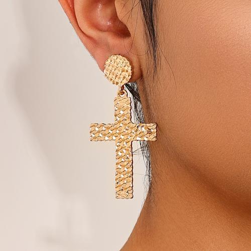 Zinc Alloy Stud Earring Cross plated for woman gold Sold By Pair