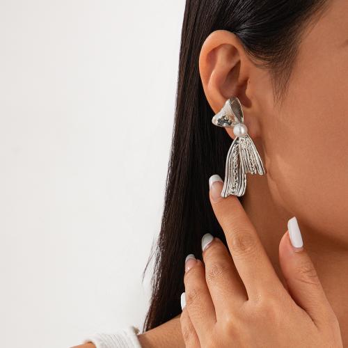 Lo zinco in lega Stud Earring, lega in zinco, with Perle di plastica ABS, placcato, gioielli di moda, nessuno, assenza di nichel,piombo&cadmio, Venduto da coppia