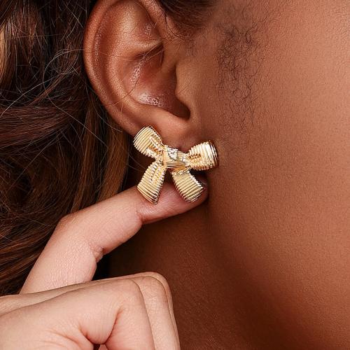 Lo zinco in lega Stud Earring, lega in zinco, Farfalla, placcato, per la donna, oro, Venduto da coppia