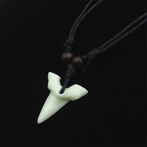 Collier résine, avec corde de cire, bijoux de mode & unisexe, blanc et noir, Longueur Environ 45 cm, Vendu par PC