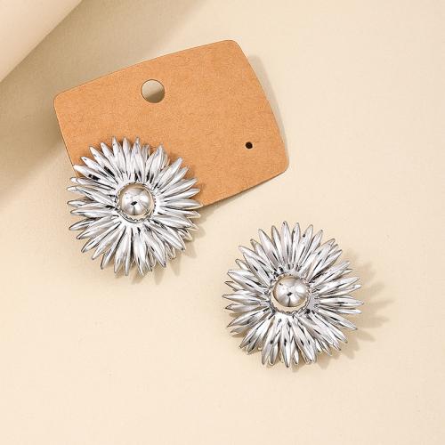 Zinc Alloy Stud Earring petals plated for woman Sold By Pair