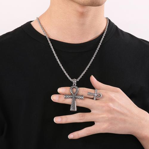 Fashion Stainless Steel Jewelry Sets pendant & finger ring 304 Stainless Steel Vacuum Ion Plating for man Sold By PC