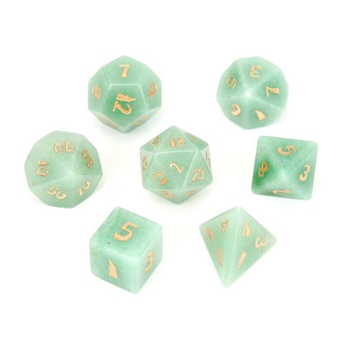 Dés pour jeux, aventurine vert, Motif géométrique, styles différents pour le choix, Vendu par PC