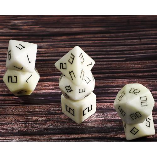 Dados para juegos, Marfil+Jade, Patrón Geométrico, 7 piezas, Vendido por Set