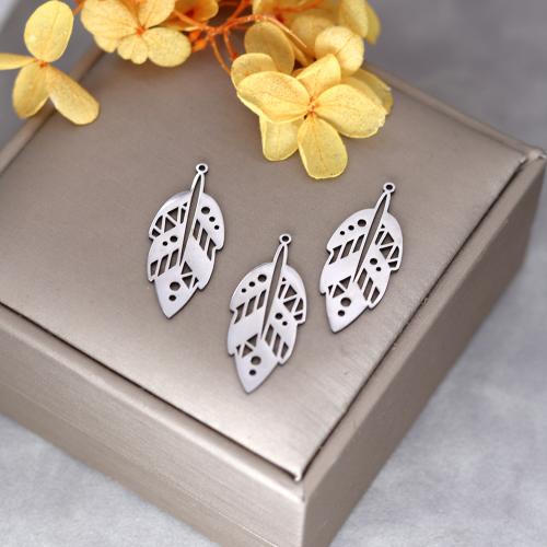 Stainless Steel Pendants 304 Stainless Steel Leaf plated DIY & hollow original color Sold By PC